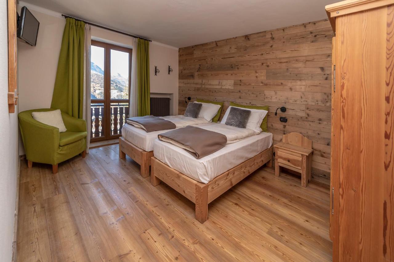 Hotel Stella Alpina 오울크스 외부 사진