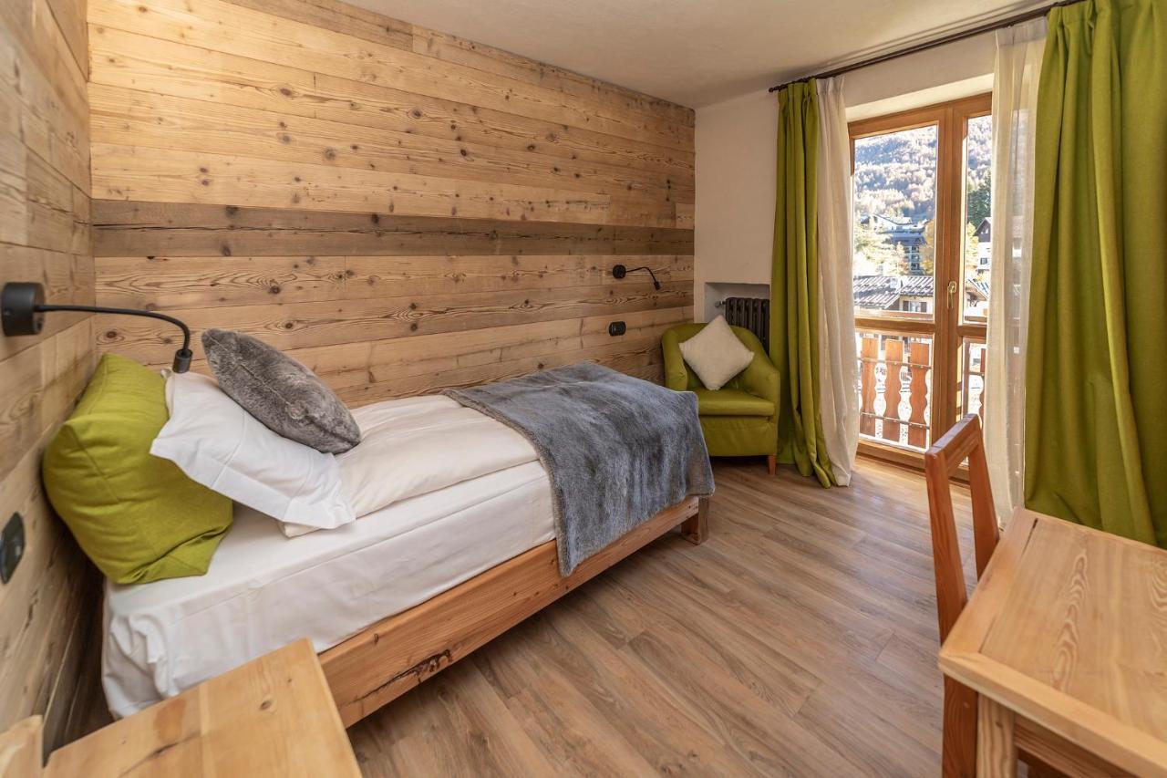 Hotel Stella Alpina 오울크스 외부 사진