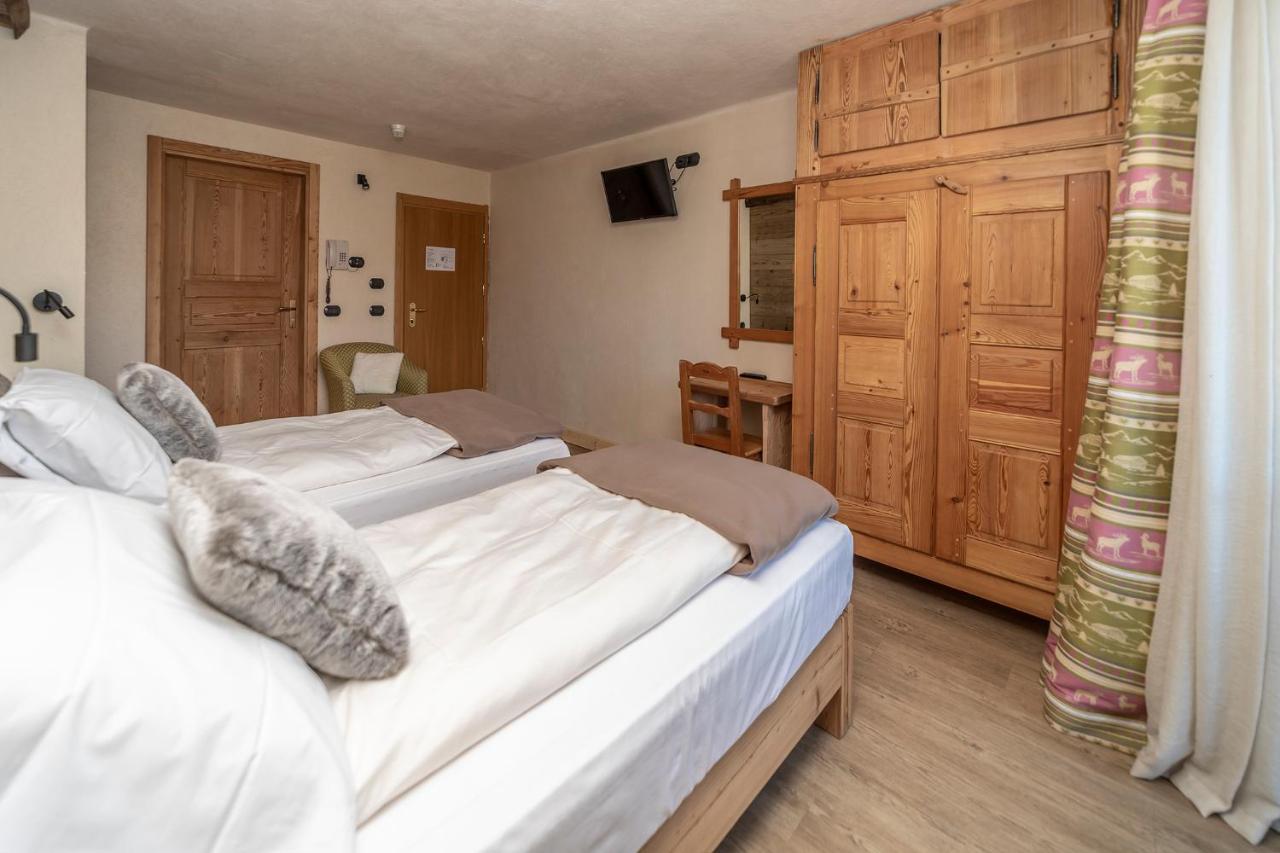 Hotel Stella Alpina 오울크스 외부 사진