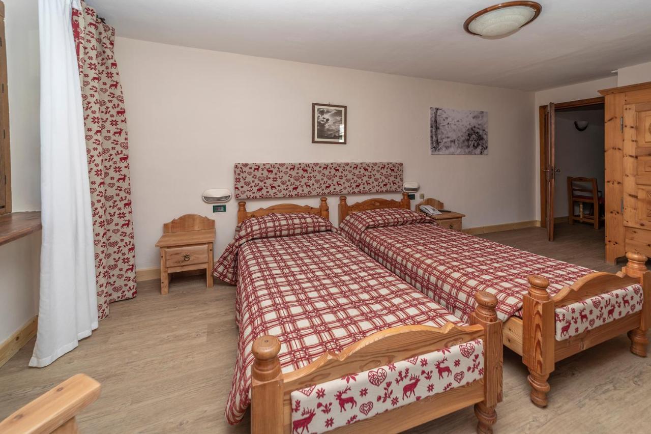 Hotel Stella Alpina 오울크스 외부 사진