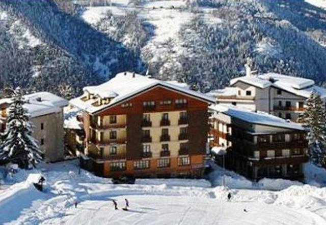 Hotel Stella Alpina 오울크스 외부 사진